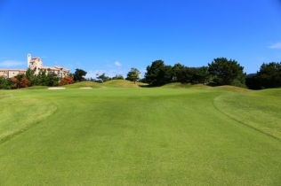 ゴルフ会員権の仕組みとは?相場の変動要因から選び方まで詳しく解説