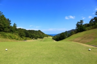 ゴルフ会員権の名義変更とは?手続きの流れや相続についても解説