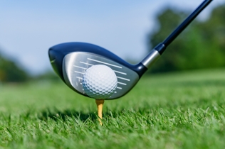 ゴルフ会員権の購入や名義書換で使用する経歴書の書き方、その他必要書類について