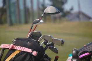 ゴルフ会員権を永久債に転換するとどうなる?償還との違いを解説