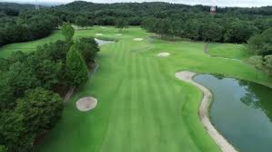 静ヒルズカントリークラブ